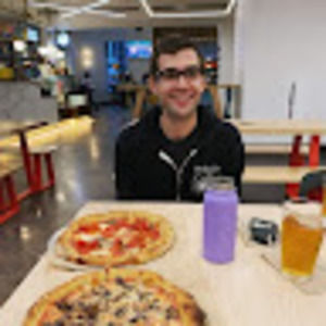 Meet your Posher, Devin